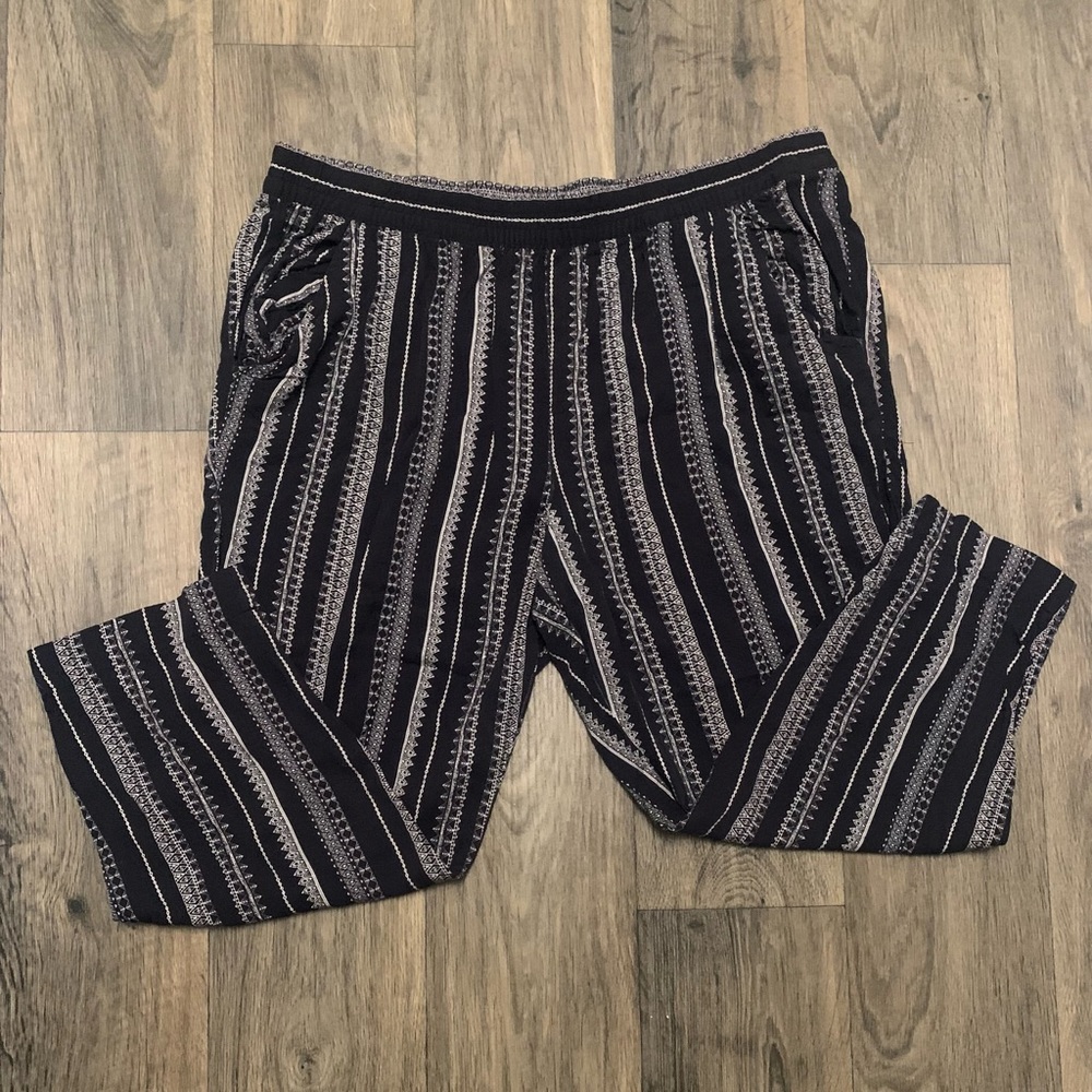 Jessica Simpson Printed Pants